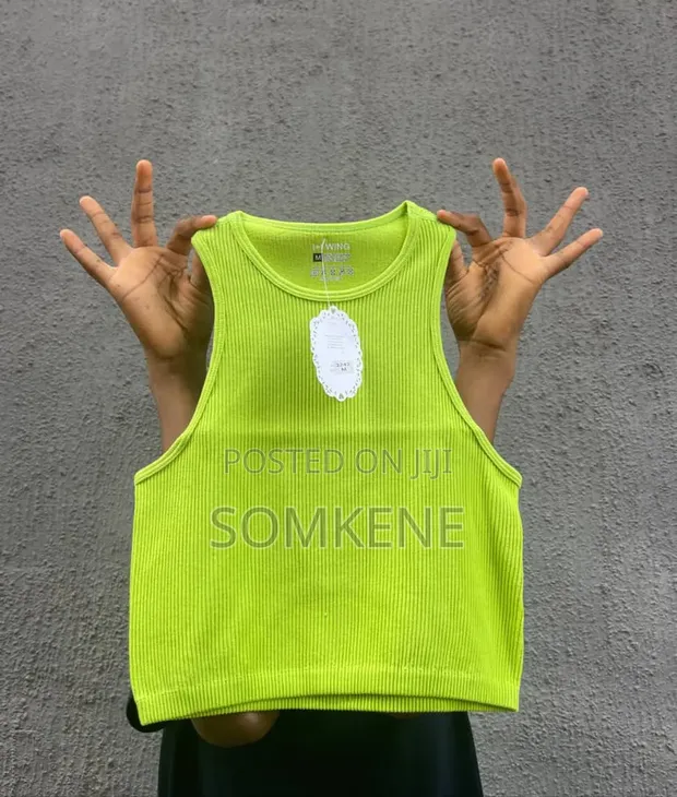 Mata Plain Basic Cotton Crop Top - Kore - 1