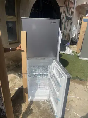 Skyrun 195L Double Door Fridge