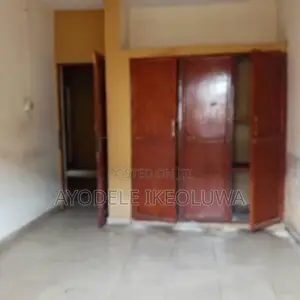 3 Bedroom Apartment for Rent in Agric Road, Egan