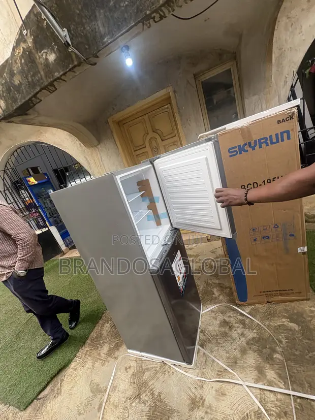 Skyrun BCD-195 Double Door Refrigerator - 1