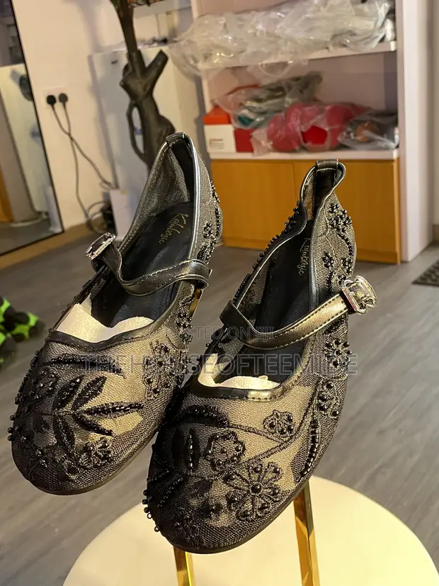 Christian Siriano Takalmi Flat Mai Gyale - Baki - 1