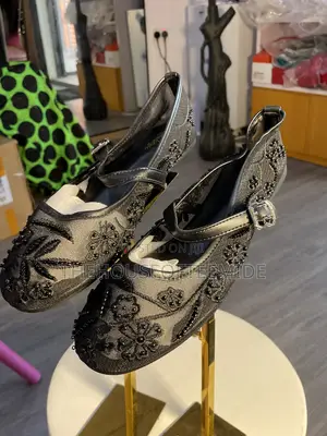 Christian Siriano Beaded Flat Shoes - Black
