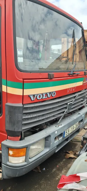 Used Volvo FL6 Turbo Waste Disposal Truck 1994 Red