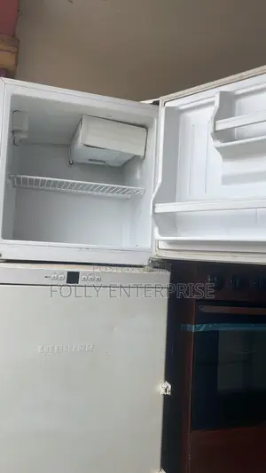 Power Deluxe Table Top Mini Refrigerator