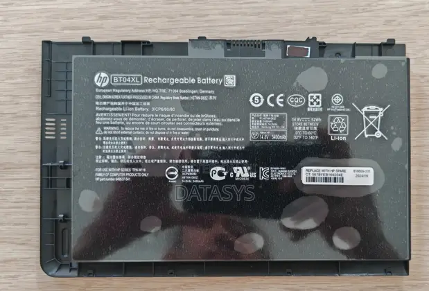 HP BT04XL Laptop Replacement Battery - 1