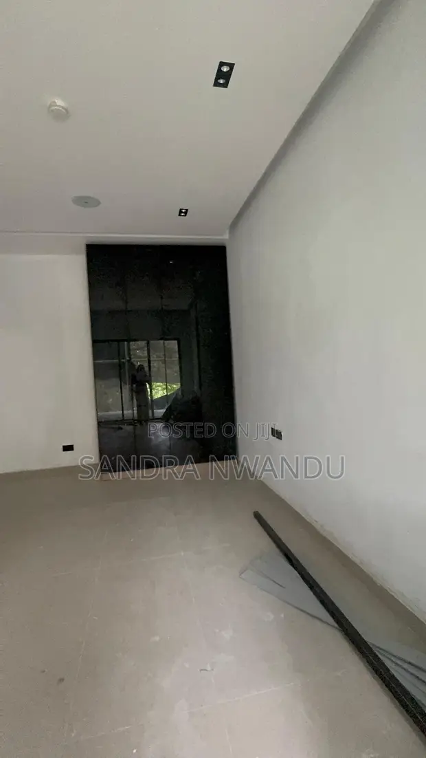 3-Bedroom Block of Flats for Sale, Adeola Odeku, VI - 1