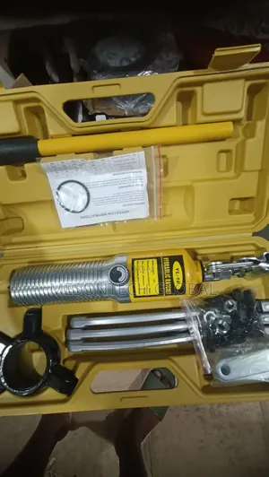 10-Ton Hydraulic Gear and Bearing Puller Set (YL-10)