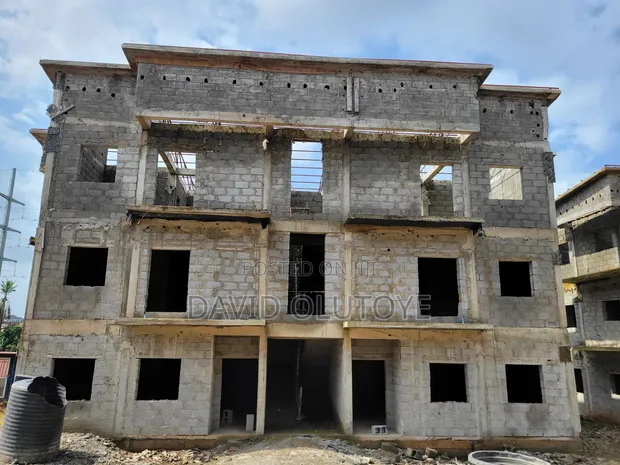 2-Bedroom Block of Flats in Modern Craft, Gudu - 1