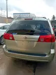 Toyota Sienna 2010 Green - 3