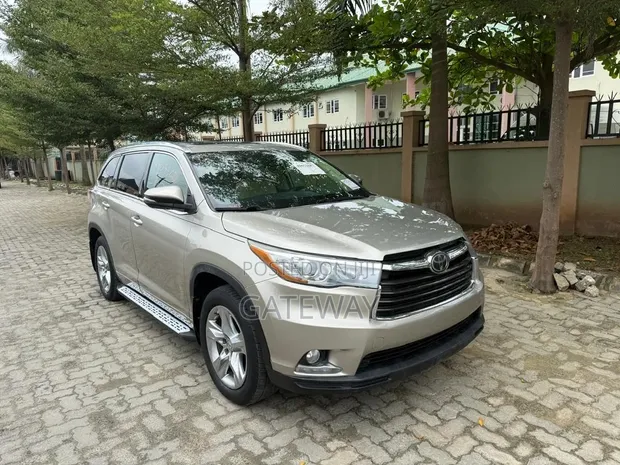 2016 Toyota Highlander Limited V6 4x4 SUV - Zinari - 1