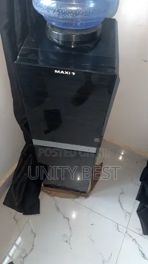 Maxi Hot & Cold Water Dispenser - Black