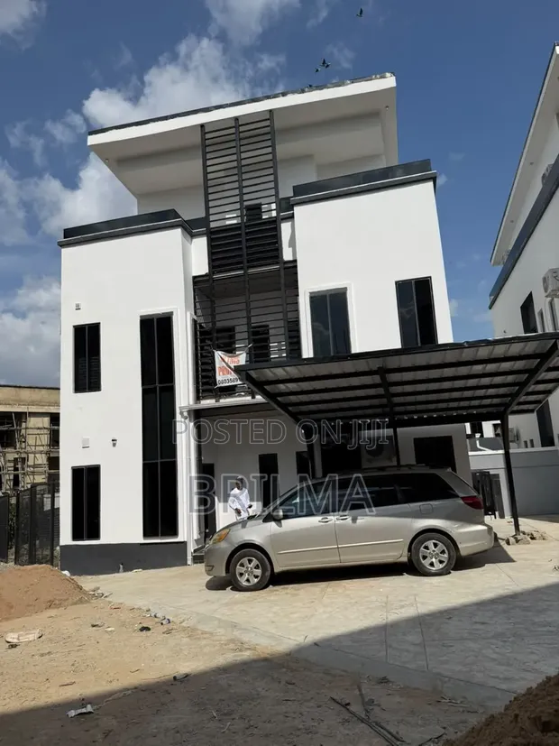 5 Bedroom Duplex da BQ Sayarwa a Guzape, Abuja - 1