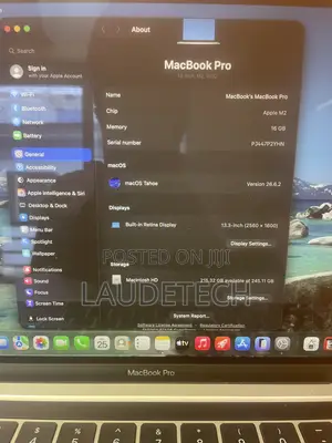 Apple MacBook Pro 2022 M2 16GB RAM 256GB SSD