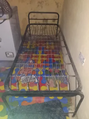 3.5 x 6 FT Iron Bed Frame