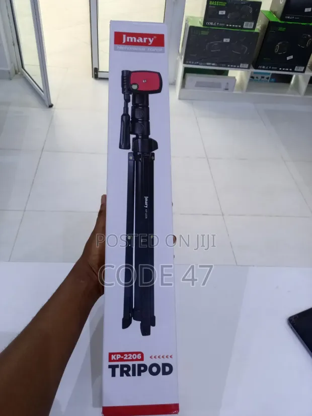 Brand New Tripod Stand - 1