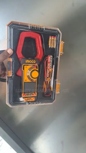 INGCO 1000A DC/AC Digital Clamp Meter