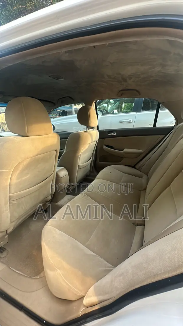 Honda Accord 2005 Fari - 1