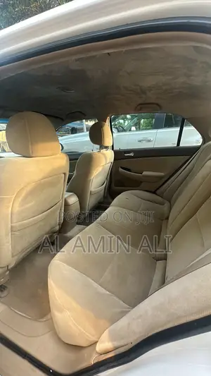 Honda Accord 2005 White