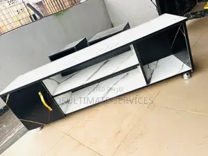 Sabon TV Stand na Home Interiors