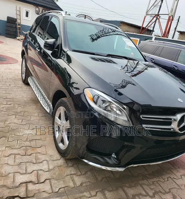 Mercedes-Benz GLE 350d 4MATIC 2017 Black - 1