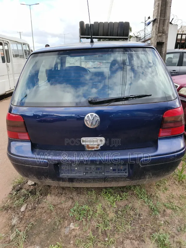 Volkswagen Golf 1.6 FSI Trendline 2006 Blue - 1