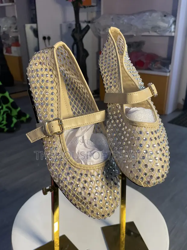 Zara Flat Shoes - Nude Colour - 1
