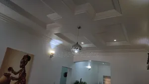 Wurin Zama na Alfarma Mai Dakuna 4 don Saka na Ɗan Ƙanƙanin Lokaci a Lifecamp, Abuja