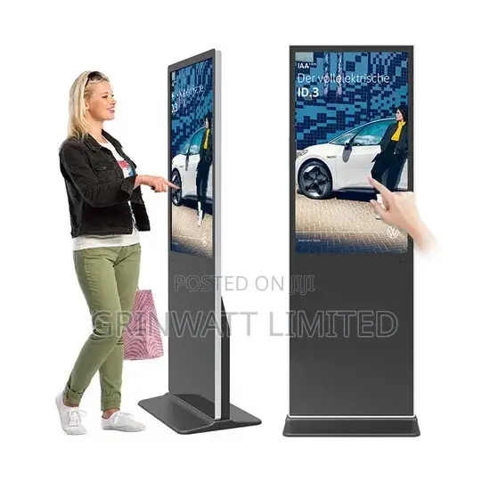 Hiview 65" QLED Digital Signage (Sabon Sama) - 1