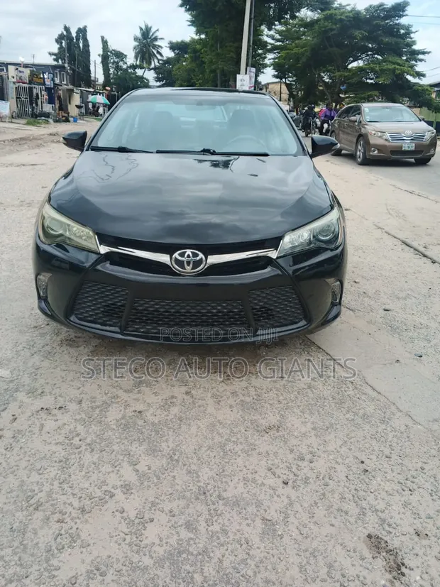 Toyota Camry 2017 Black - 1