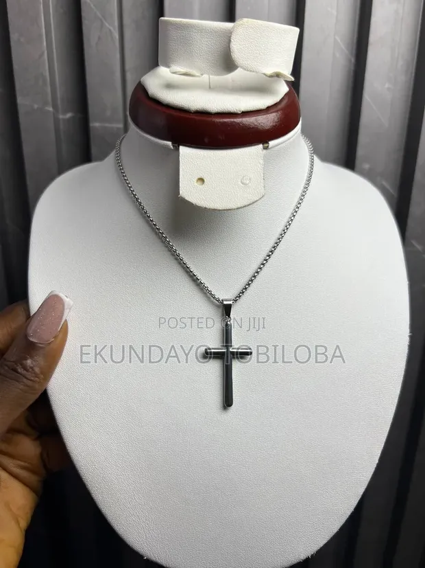 Unisex Stainless Steel Necklace (Gold/Silver) - 1