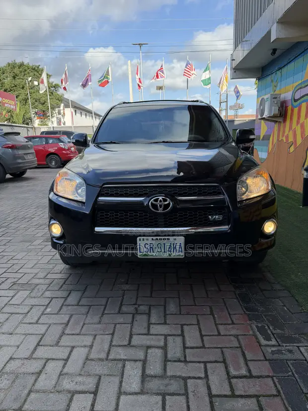 Toyota RAV4 3.5 Limited 4x4 2010 Black - 1