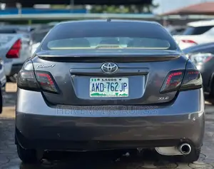 Toyota Camry XLE 2010 Black