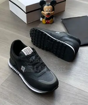 Givenchy GIV 1 Runner Takalmi na Maza