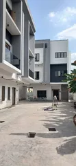 5 Bedroom Duplex da BQ a Alaka Estate - 2