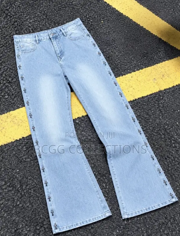 Designer Graphic Wing Print Loose Fit Denim Jeans - 1