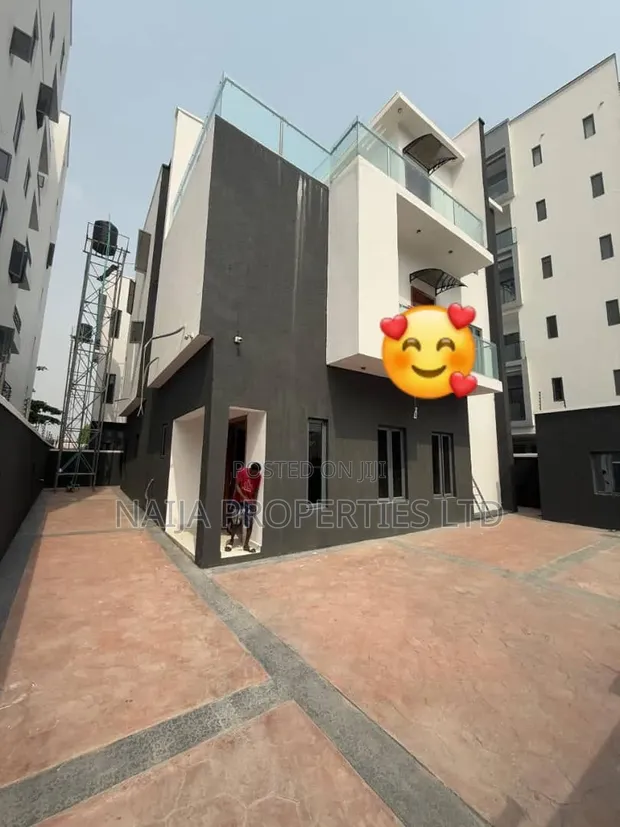 5-Bedroom Smart Duplex for Rent in Lekki Phase 1 - 1