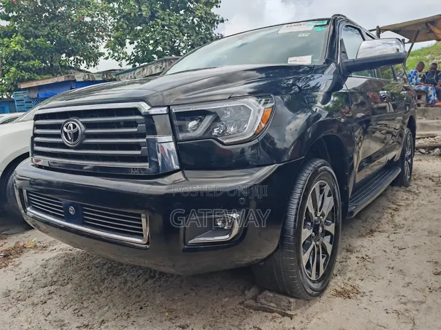 2018 Toyota Sequoia Limited 4x4 Black - 1