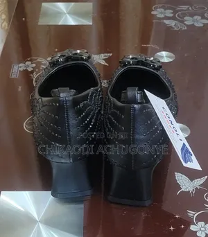Conoli Girls' Cover Shoes