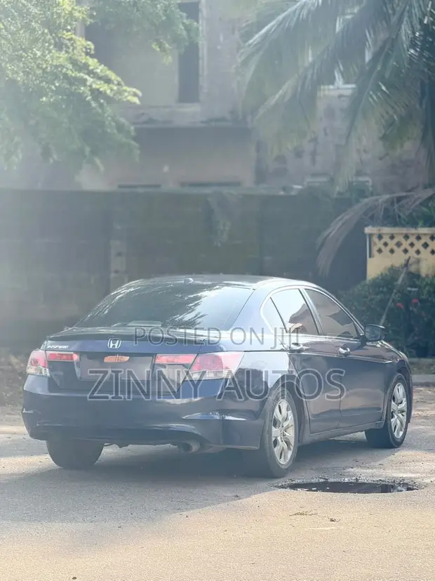 Honda Accord 2009 Blue - 1