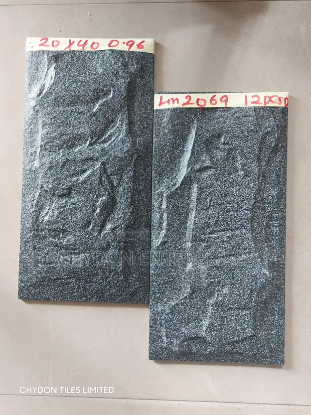 Tiles na Bango - Fuskar Dutse - 1