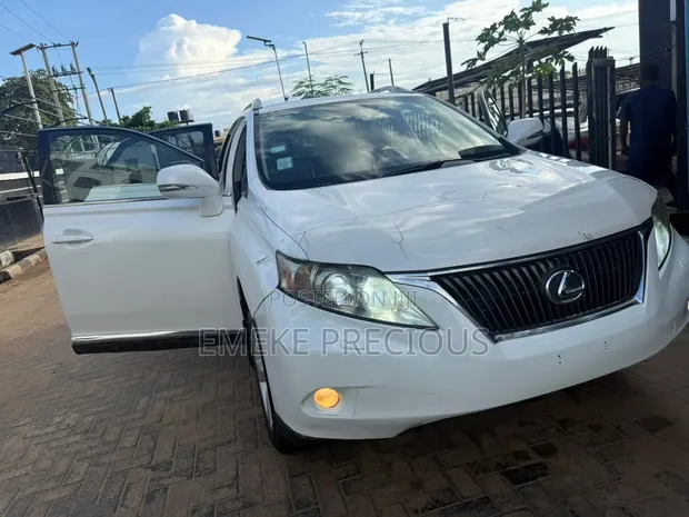 Lexus RX 350 2011 White - 1