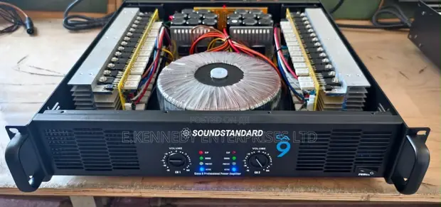 SoundStandard CA9 Professional Amplifier - 1