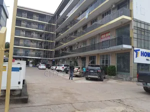 Commercial Space for Rent: Shop/Office/Showroom/Restaurant/Bar