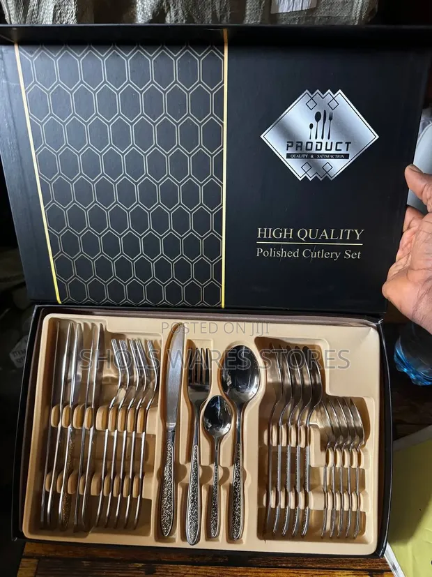 24pcs Luxury Stainless Steel Cutlery Set - Silver Textured Handle - 1