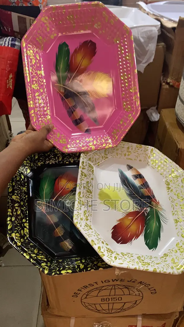 Party Souvenir Tray - 12 Pieces - 1