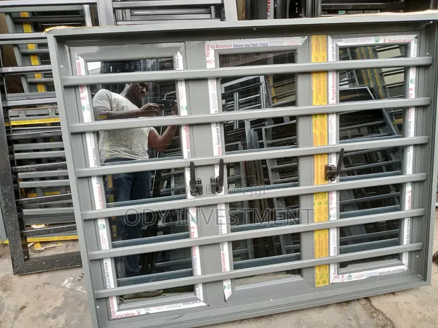 Aluminium Casement Window - 3 Panel - 1