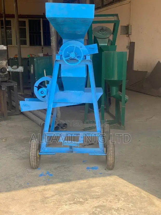 Brand New 1000kg/hr Maize Sheller (13hp Petrol) - 1