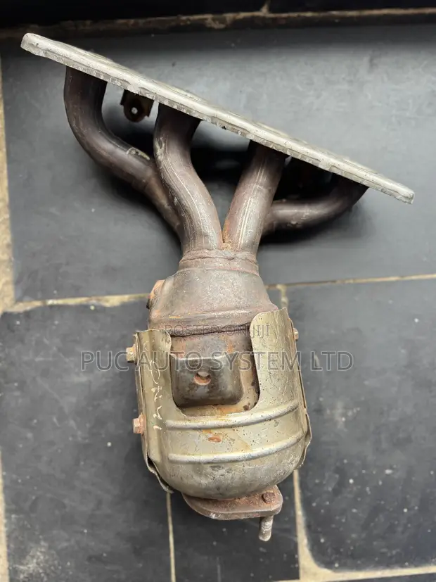 Hyundai Accent 1.6L Front Catalytic Converter (2012-2019) - 1