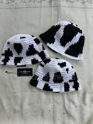Beanie Na Hannun Saƙa - Girman Yara da Babba