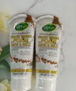 Veet Gold Moisturizing Face Wash - 2